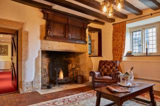Abbots Grange - 1