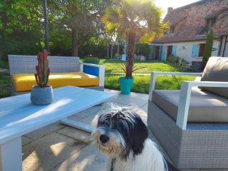 En pleine campagne, proche du Mans - chambre d'hôtes - 2