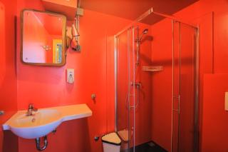 Stay Swanky Hostel - Zagreb - 9