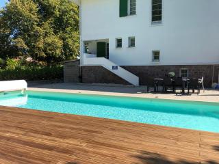 Maison Art Deco-5 suites, piscine, clim, parking - 4