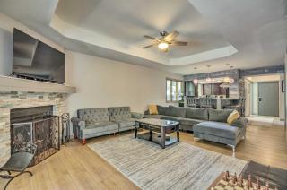 1 Mi to Lake of the Ozarks Condo with Fire Pit! - Lake Ozark - 7