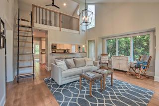 Charming Lakefront Retreat in Palmetto Dunes! - Hilton Head Island - 3