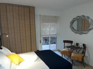 CENTRO-MEZQUITA DE 6 a 8 HUESPEDES, 2 POR HABITACION - Córdoba - 6