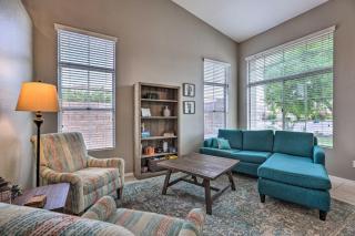 Beautiful Backyard Comfortable Phoenix Getaway! - Phoenix - 9
