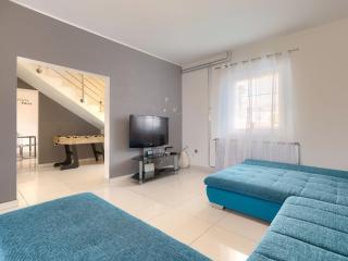 Holiday Home Duje & Mare by Interhome - Ližnjan - 2