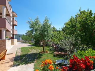 Apartment Marko-4 by Interhome - 1