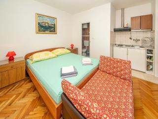 Apartment Jelka-1 by Interhome - Trstenik - 4