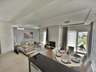 Holiday Home Arbo by Interhome - Bibinje - 3