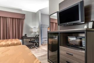 Quality Inn & Suites - 6