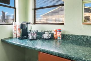 Rodeway Inn Ranger I-20 - 7