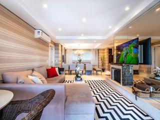 650 metros, Rua Coberta Centro/Villa Verde 401A - Gramado - 2