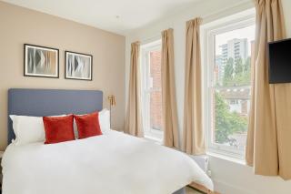 Sonder The Prince, Vauxhall - London - 7