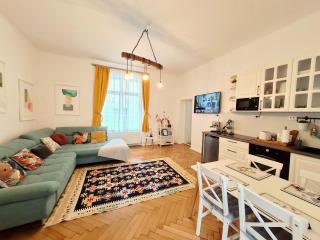 Jasmine Serenity Apartment - Central, behind Black Church - Braşov - 0