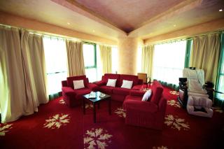 Hotel Delta 4 - 8