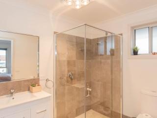 Jindalee 2 9 Twynam Street - 1