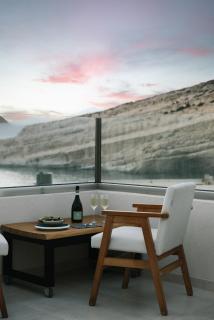 ROOF GARDEN SUITE - 5