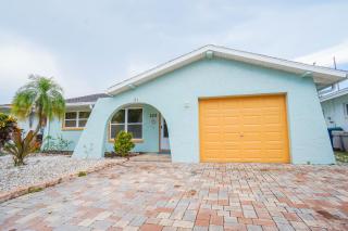 Beach House! - Clearwater Beach - 6