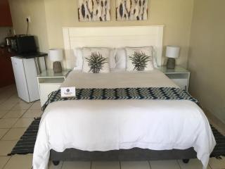 Kayamina Guesthouse - Honeydew - 8