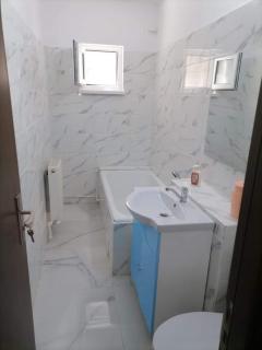 HomeAway - Bacău - 3