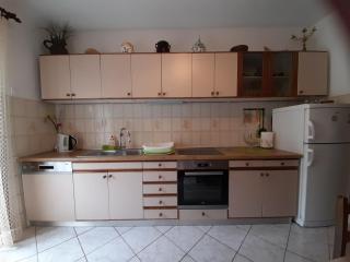 HOUSE-APARTMENTS ELA -MIRCA- FAMILY HOLIDAY - Mirce - 2