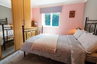 Cosy Brixham apartment with garden close to Town - 2