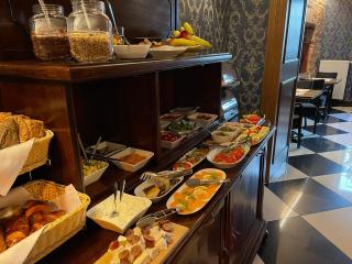 SleepWalker Boutique Suites - 4