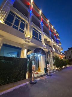 Koc Hotel - Karasu - 1
