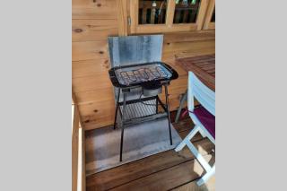 L'orée des bois , détente et calme . - 1