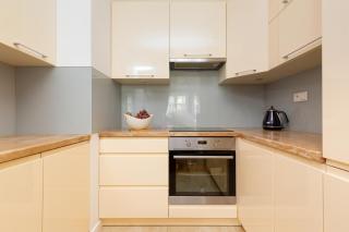 Atrium Ursus Warsaw Apartments by Noclegi Renters - Varsavia - 6