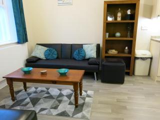 3 Bedroom Home with Welcome Breakfast near Beaches - Ramsgate - 5