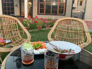 Rabyang Guest House and Homestay - Leh - 1