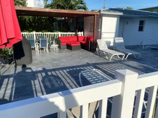 Pelican By The Sea - 6