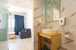 Aqua Luxury Suites by Estia - Roda - 1