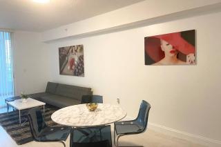 Comfortable 2 BR at Brickell , Free Parking - Miami - 3