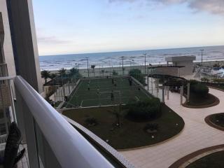 Ap.Frente para o mar Pé na areia c/ Var. Goumert Condominio Costa do Sol - Praia Grande - 1