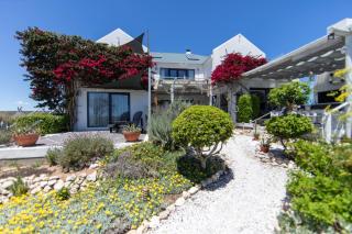 Farr Out Guest House - Paternoster - 0