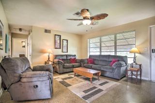Pets Welcome Cozy Home with Pool in Margate! - Margate - 9