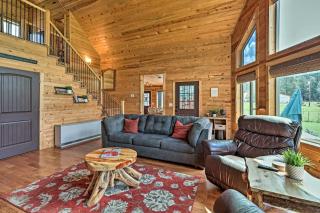 9 Mi to Rainbow Lake Mtn Getaway with BBQ! - 5