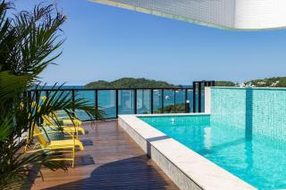 Aion Suites 302 – Lindo apartamento com Vista para o Mar, a 60m da Praia de Bombinhas, com Piscina e Academia no Rooftop. - Bombinhas - 0