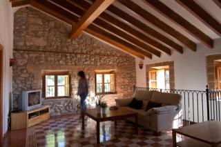 Petit Hotel Hostatgeria La Victoria - 5