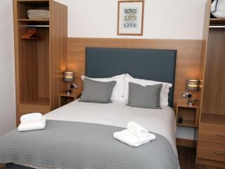 All Seasons - Portrush - 5