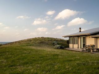Turnstone Beach House - Loorana - 1