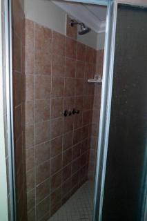 Self-catering studio unit with private entrance in Waterkloofridge - 2