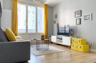 #D6 Hello Sunshine T3 Sleeps 6 Caserne de Bonne - Grenoble - 8