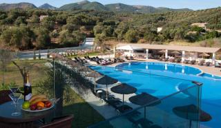 LAGUNA HOLIDAY RESORT - 4