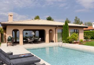 Luxury 4-bedroom Villa in Black Sea Rama Resort by Flat Mаnager - Balchik - 8