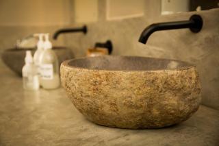 Olive Grove Guesthouse - Windhoek - 8