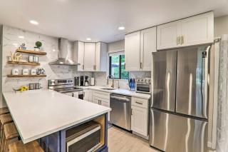 Lake and Pool Access Home Near Tobyhanna State Park - Tobyhanna - 2