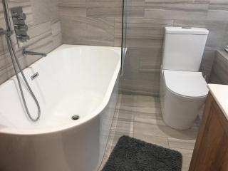 Bagshot PennyHill Camberley Ascot Luxury 2 Beds 1 Bath Sleeps 4 Pets OK Permit Parking - Bagshot - 6