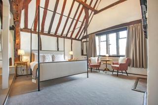 Kings Arms Hotel - Amersham - 2